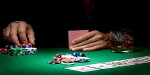 Cá cược poker tại nhà cái 18Win